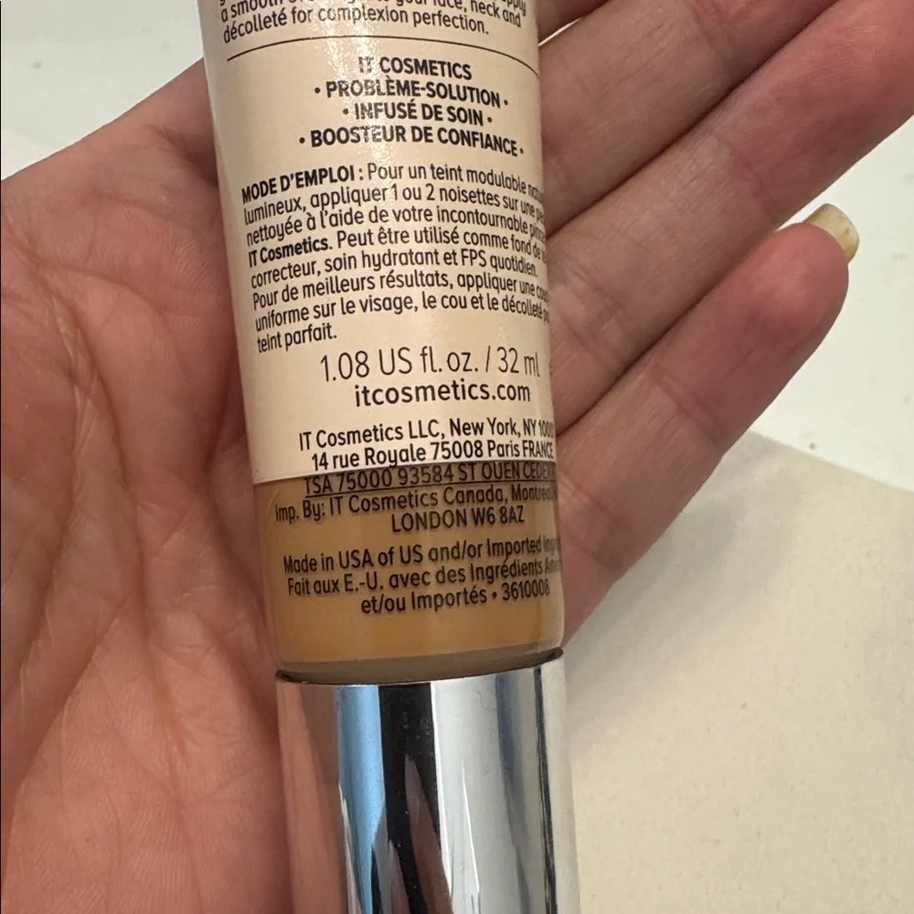 IT Cosmetics CC+ Nude Glow Skin Tint - Tan SPF 40 UVA